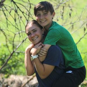 Meet your Posher, Victoria